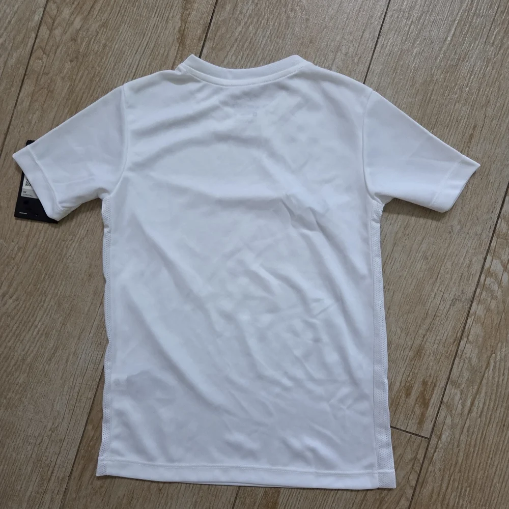 Nike White Dri-FIT Shirt Size XS